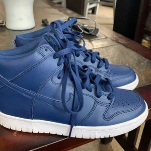 Nike shoes brand new only worn once!